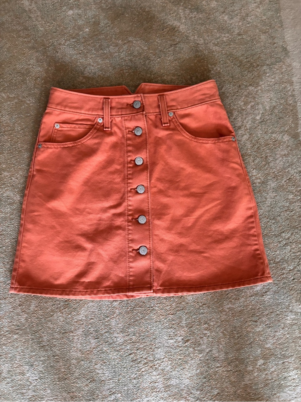 Levi’s Button Front Mini Skirt Orange Coral Denim Size 27